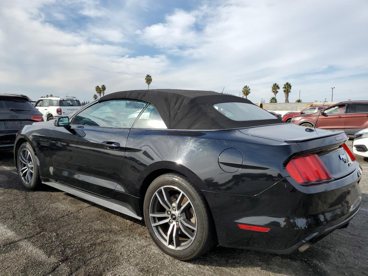 2016 Ford Mustang - Фото 2