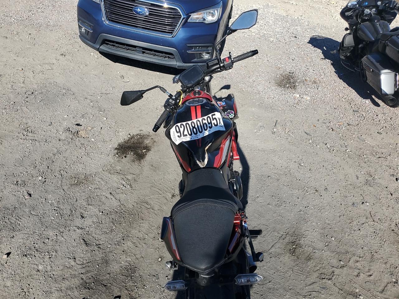 2024 Kawasaki Er650 N - Фото 6
