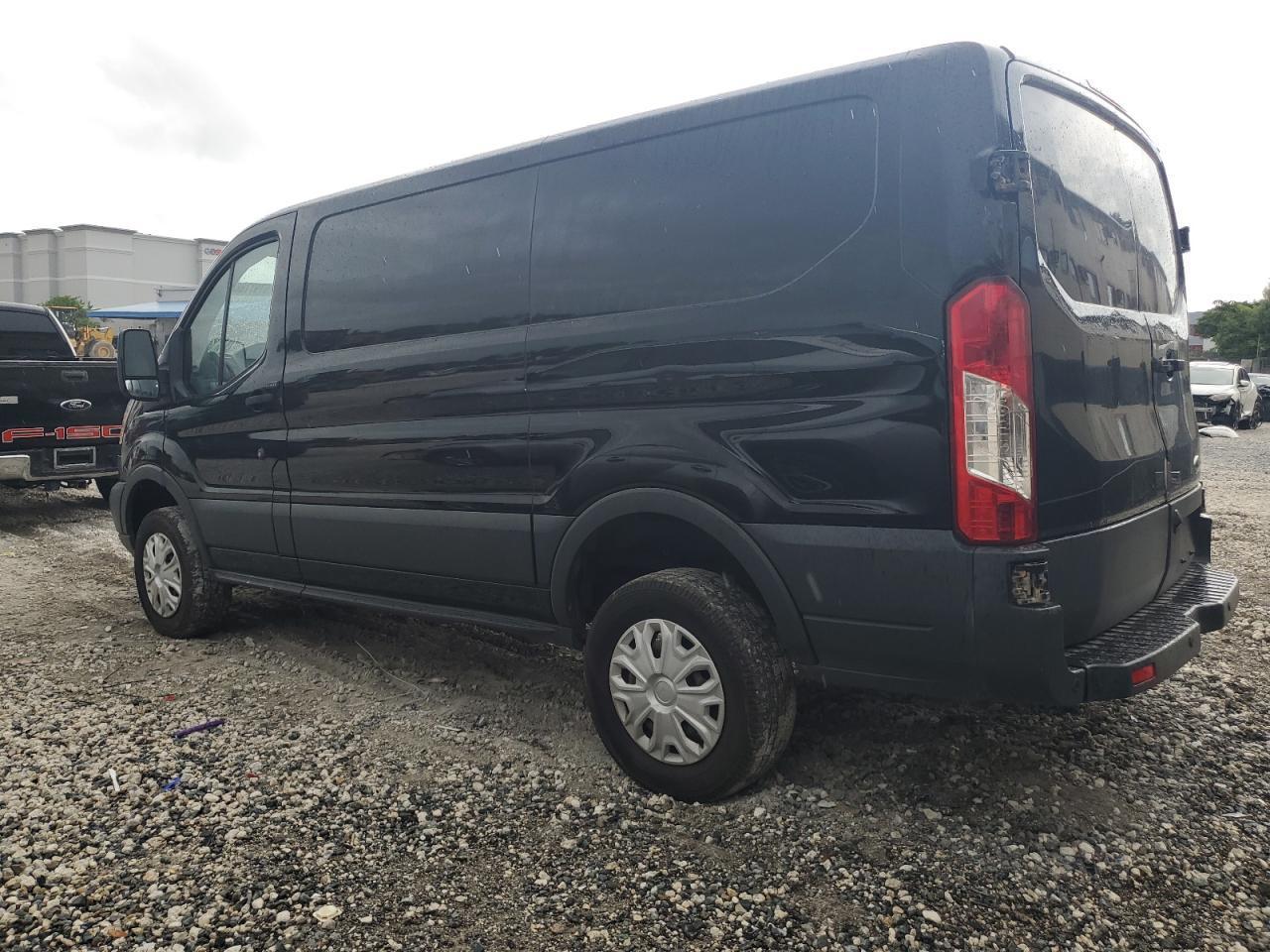 2018 Ford Transit T-150 - Фото 2