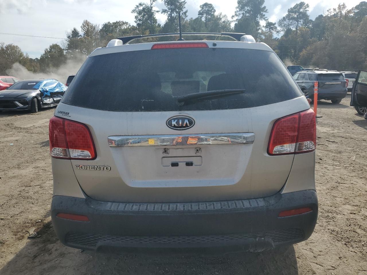 2013 Kia Sorento Lx - Фото 6