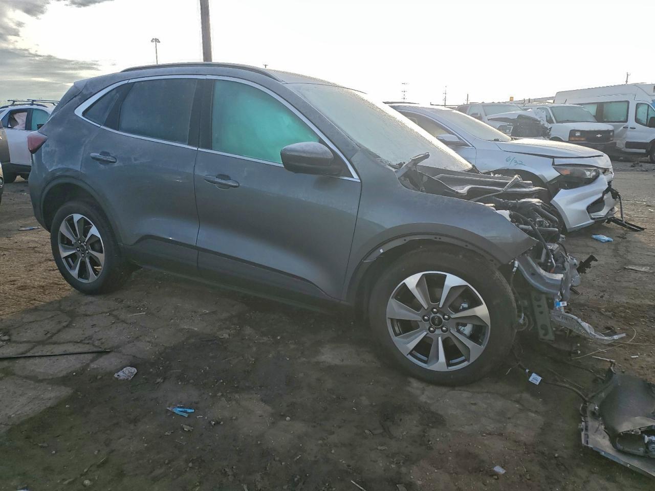 2024 Ford Escape Platinum - Фото 4