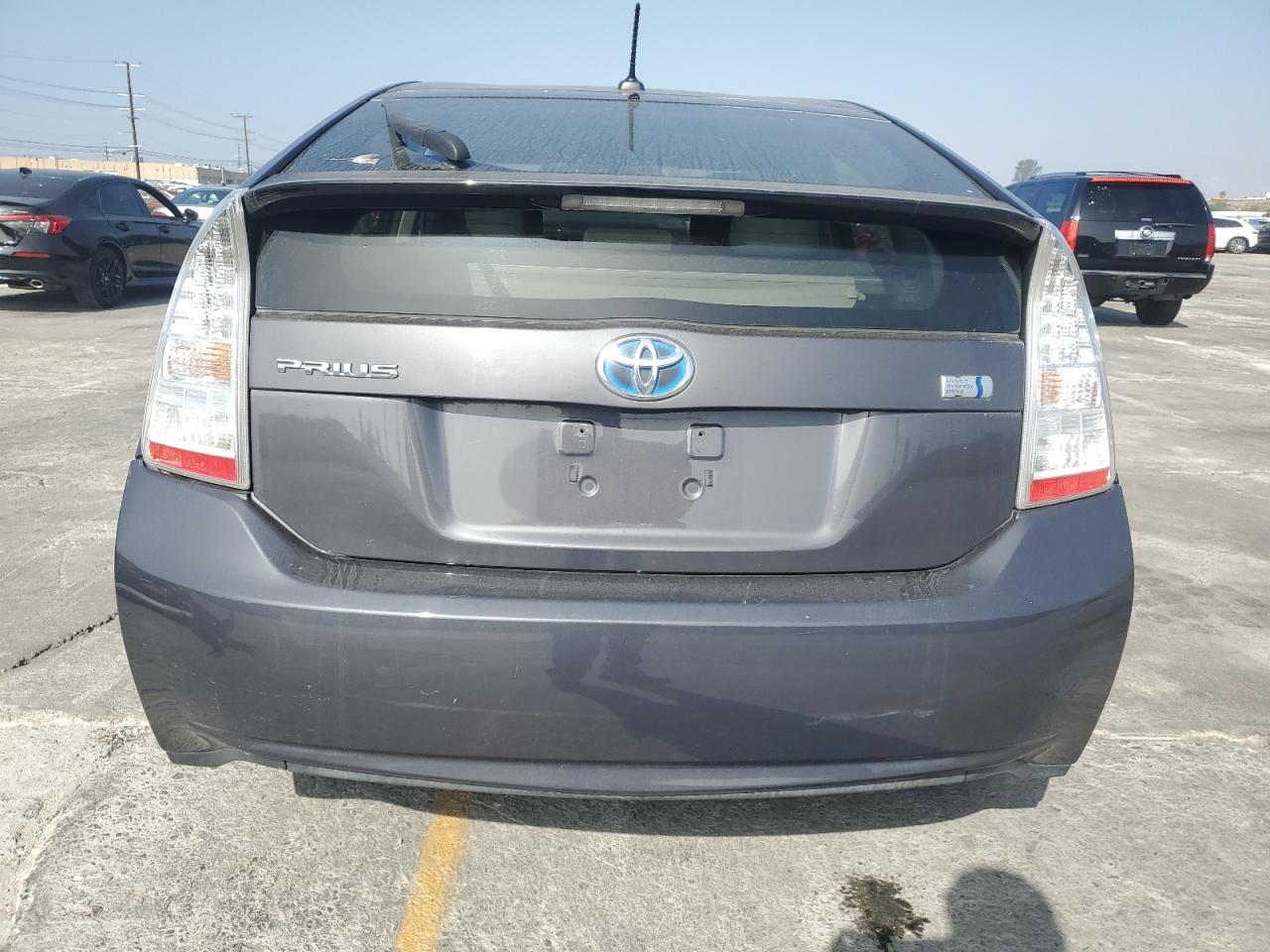 2011 Toyota Prius - Image 6