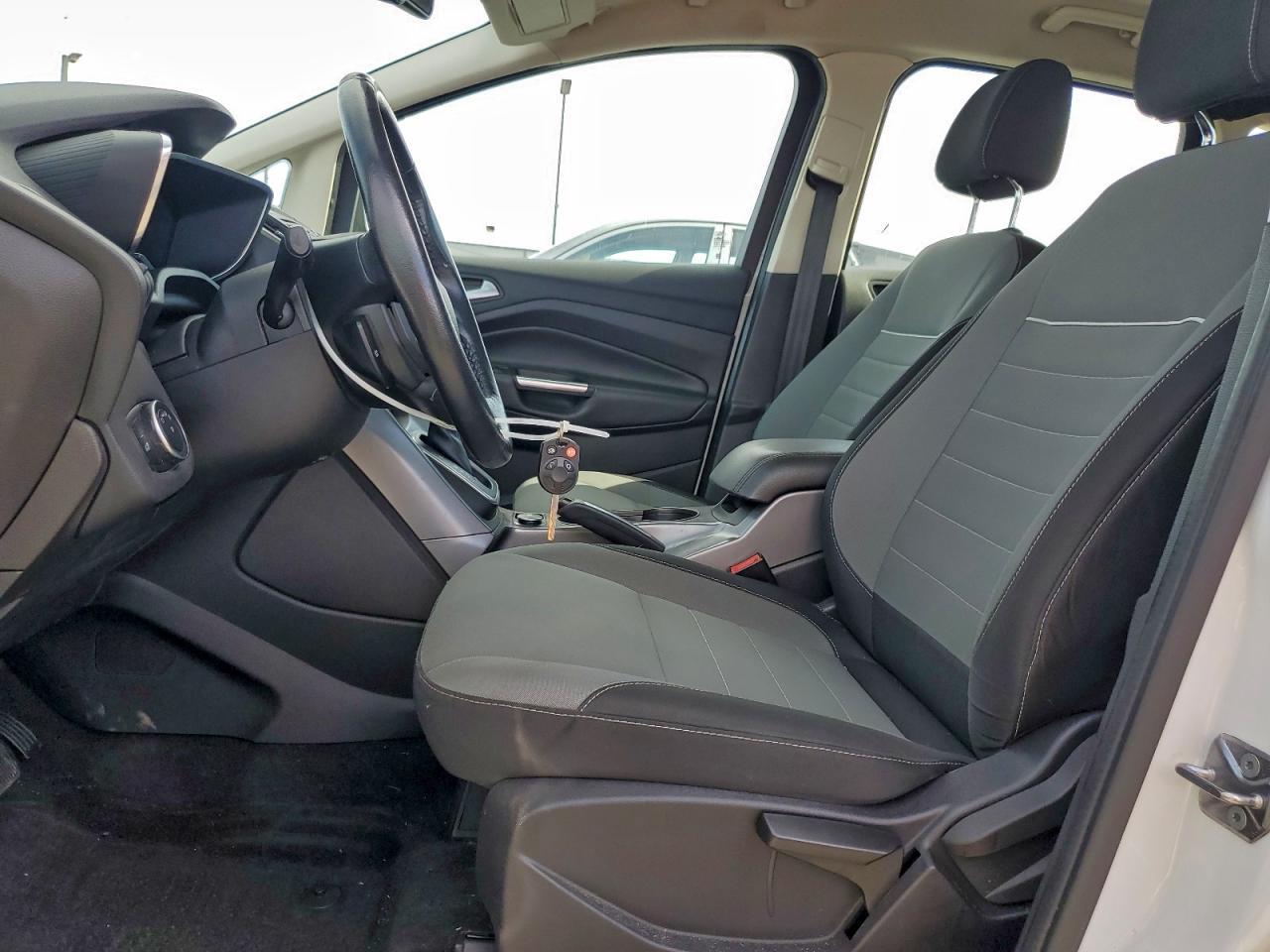 2015 Ford C-Max Se - Фото 7