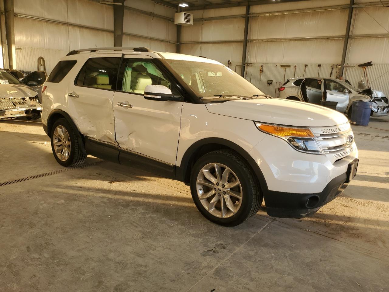 2014 Ford Explorer - Фото 4