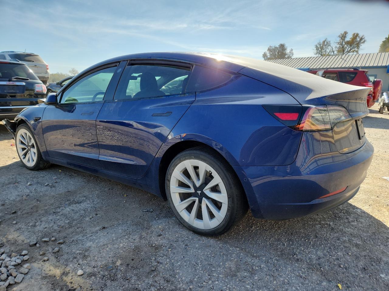 2022 Tesla Model 3 - Image 2