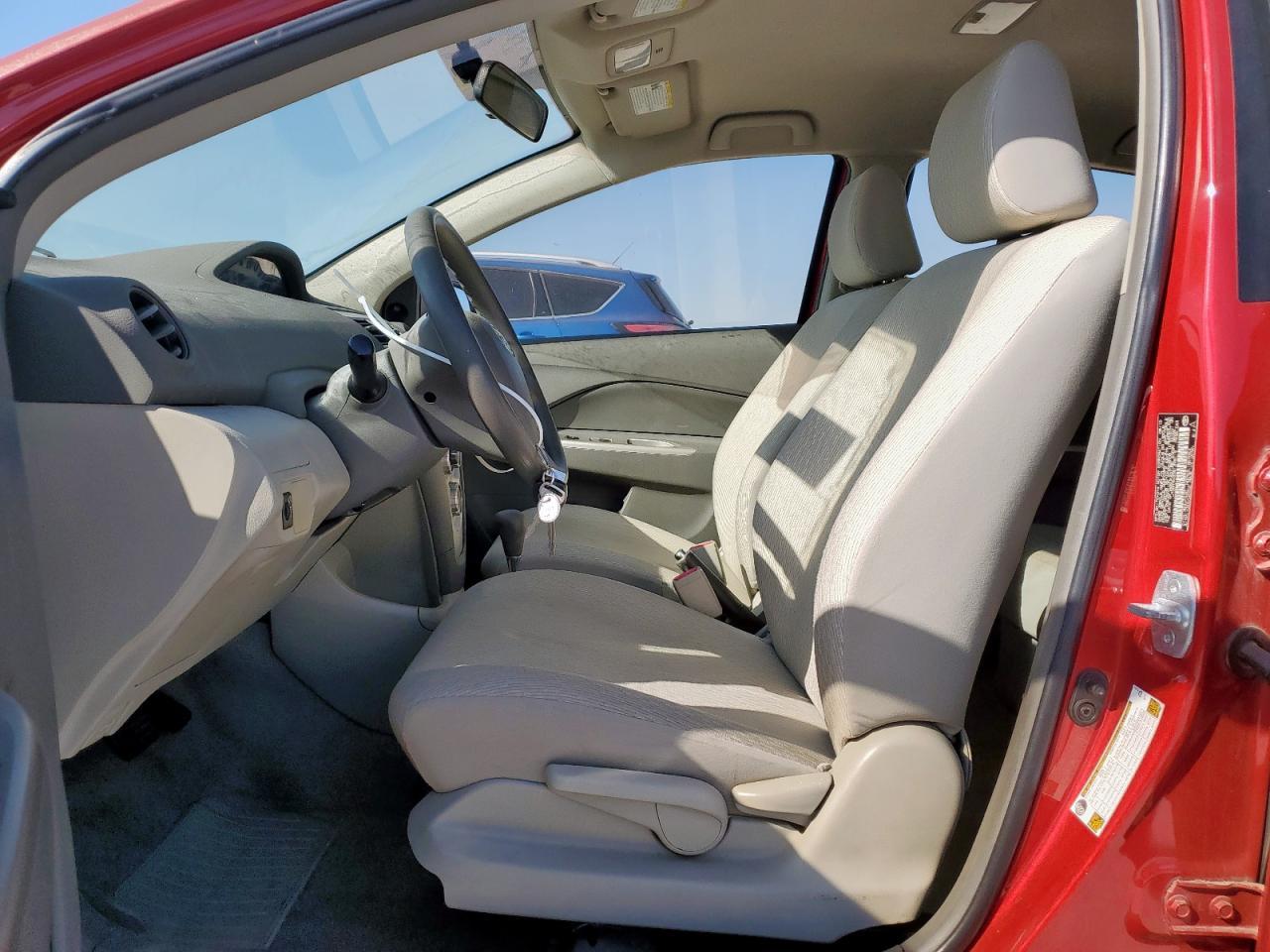 2011 Toyota Yaris Base - Фото 7