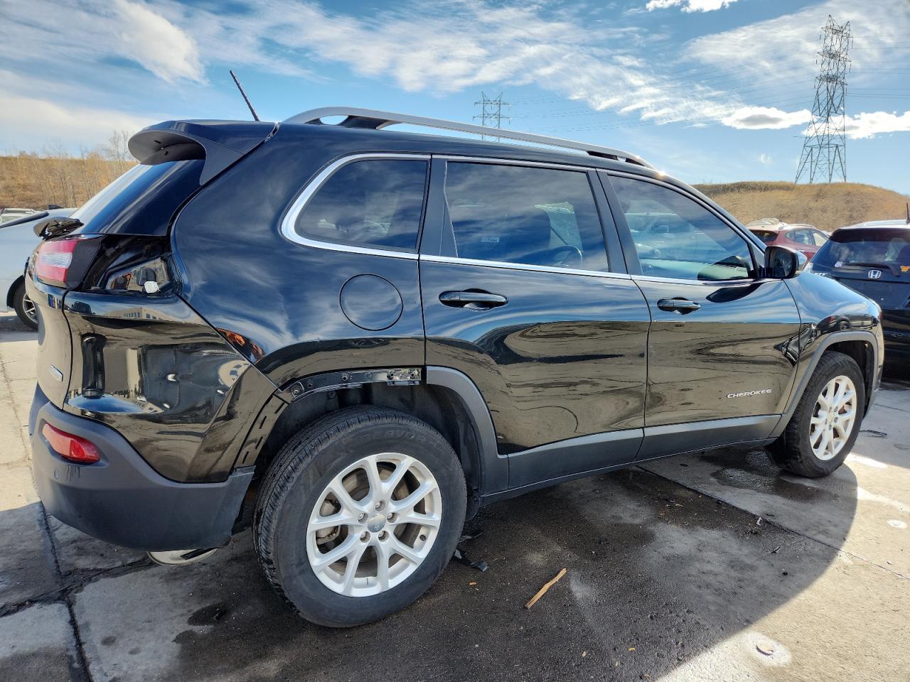 2015 Jeep Cherokee Latitude - Image 3