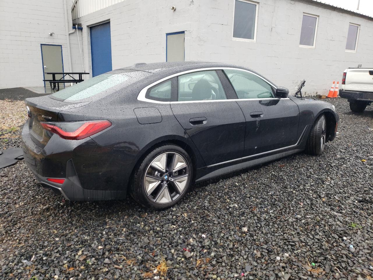 2025 BMW I4 xDrive 40 - Фото 3