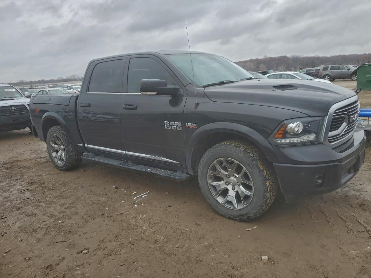 2018 Ram 1500 Longhorn - Image 4