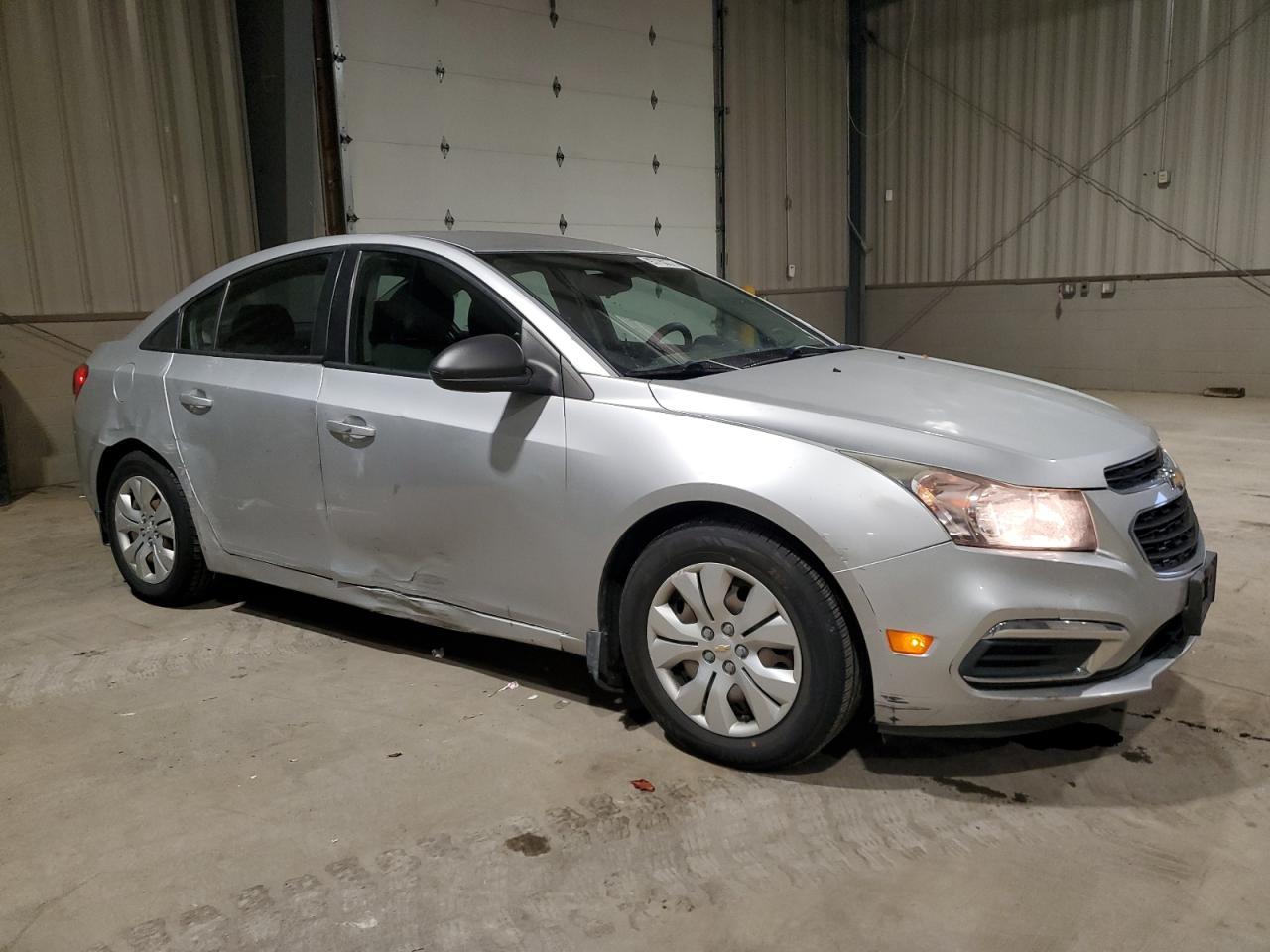 2016 Chevrolet Cruze Limited Ls - Фото 4