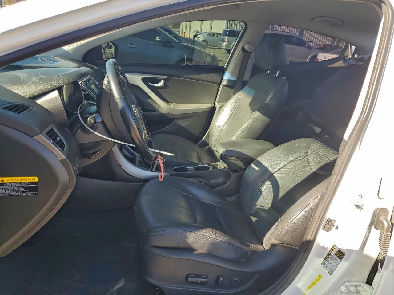 2014 Hyundai Elantra Se - Image 7