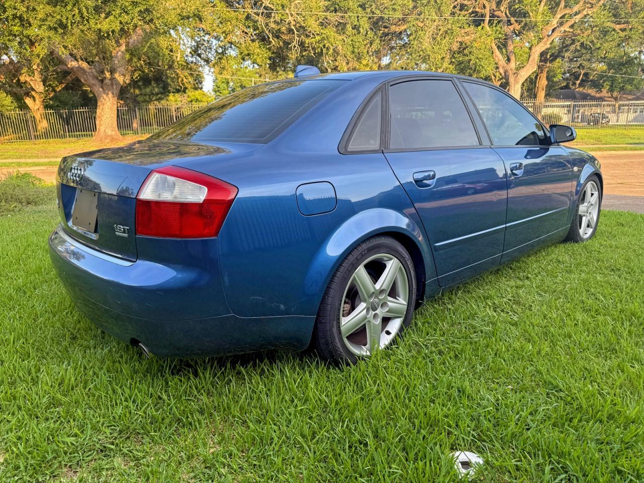 2004 Audi A4 1.8T Quattro - Фото 4