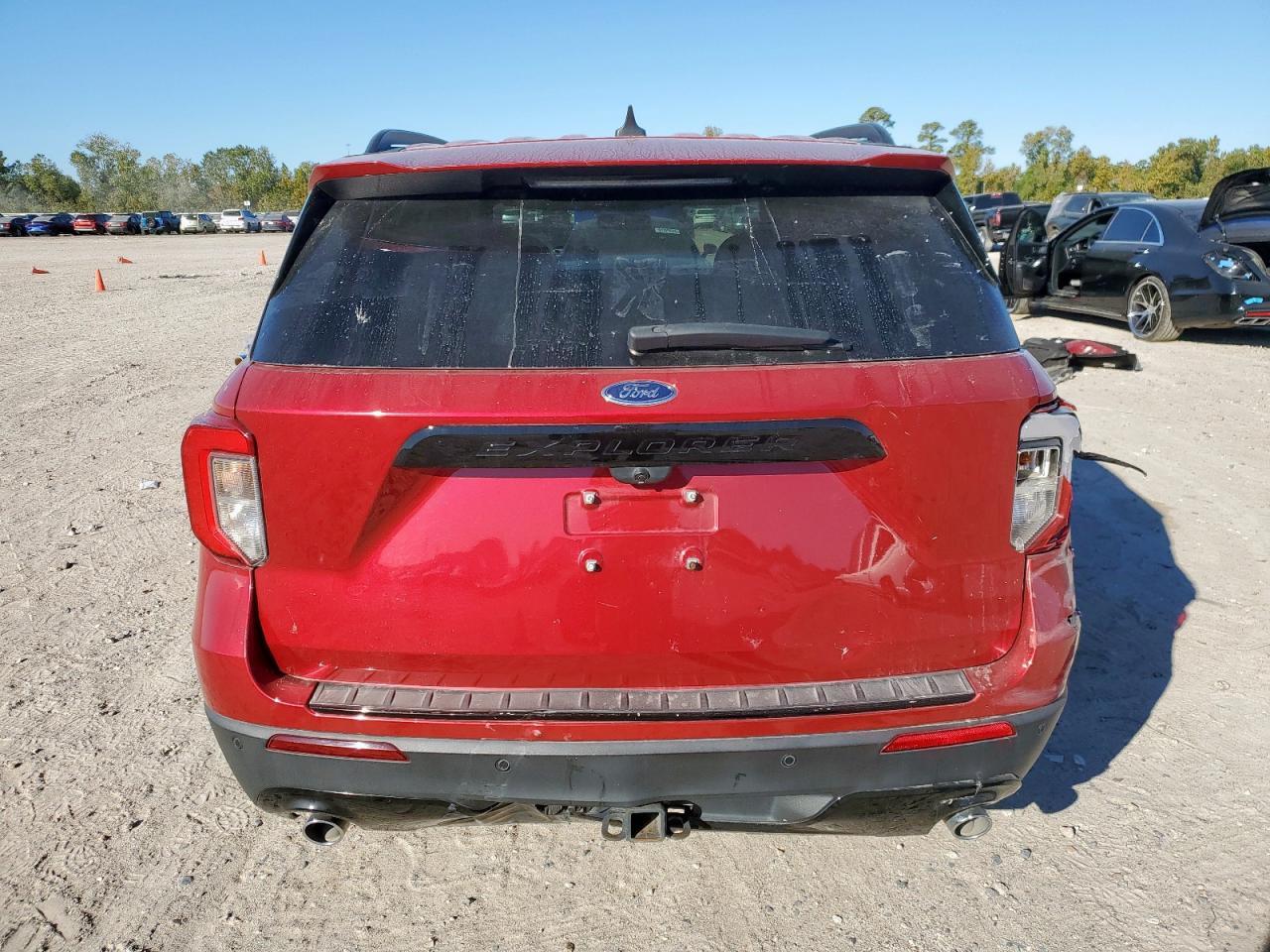 2022 Ford Explorer St-Line - Image 6