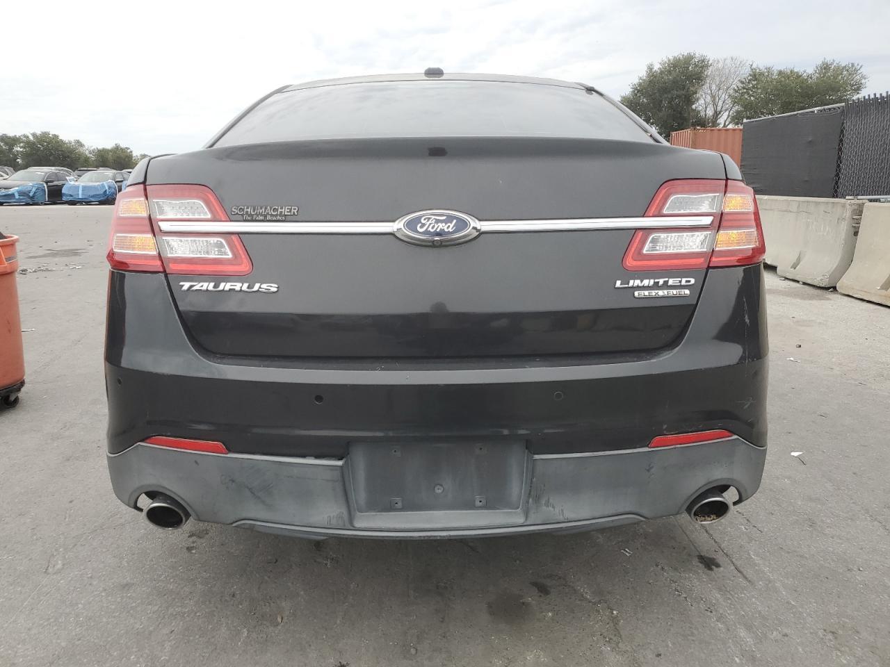 2015 Ford Taurus Limited - Фото 6