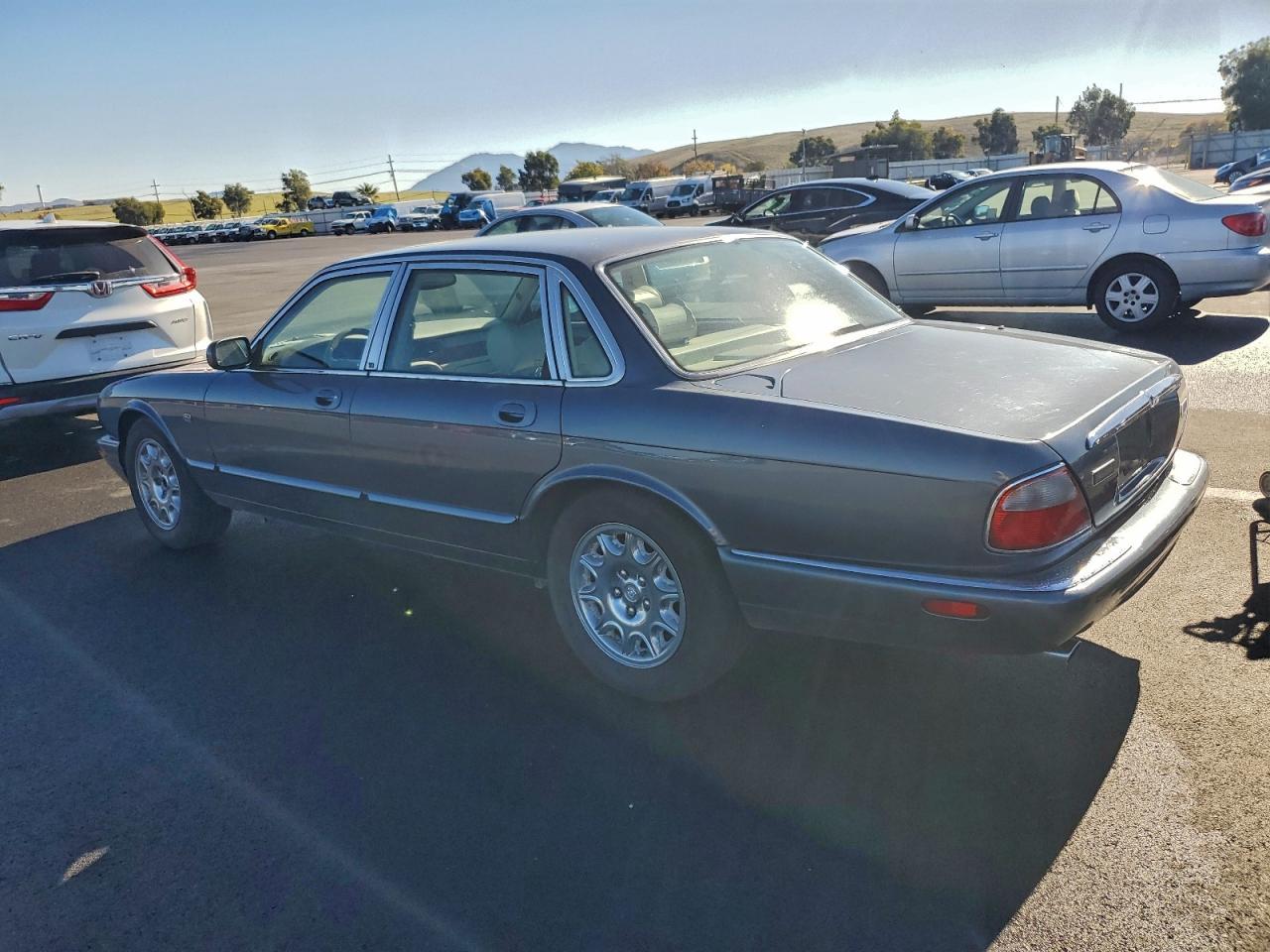 1998 Jaguar Xj8 - Фото 2