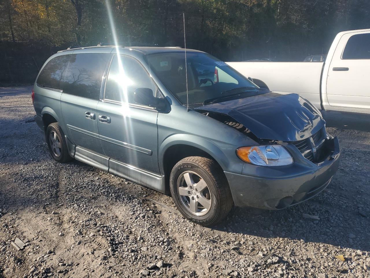 2006 Dodge Grand Caravan Sxt - Фото 4
