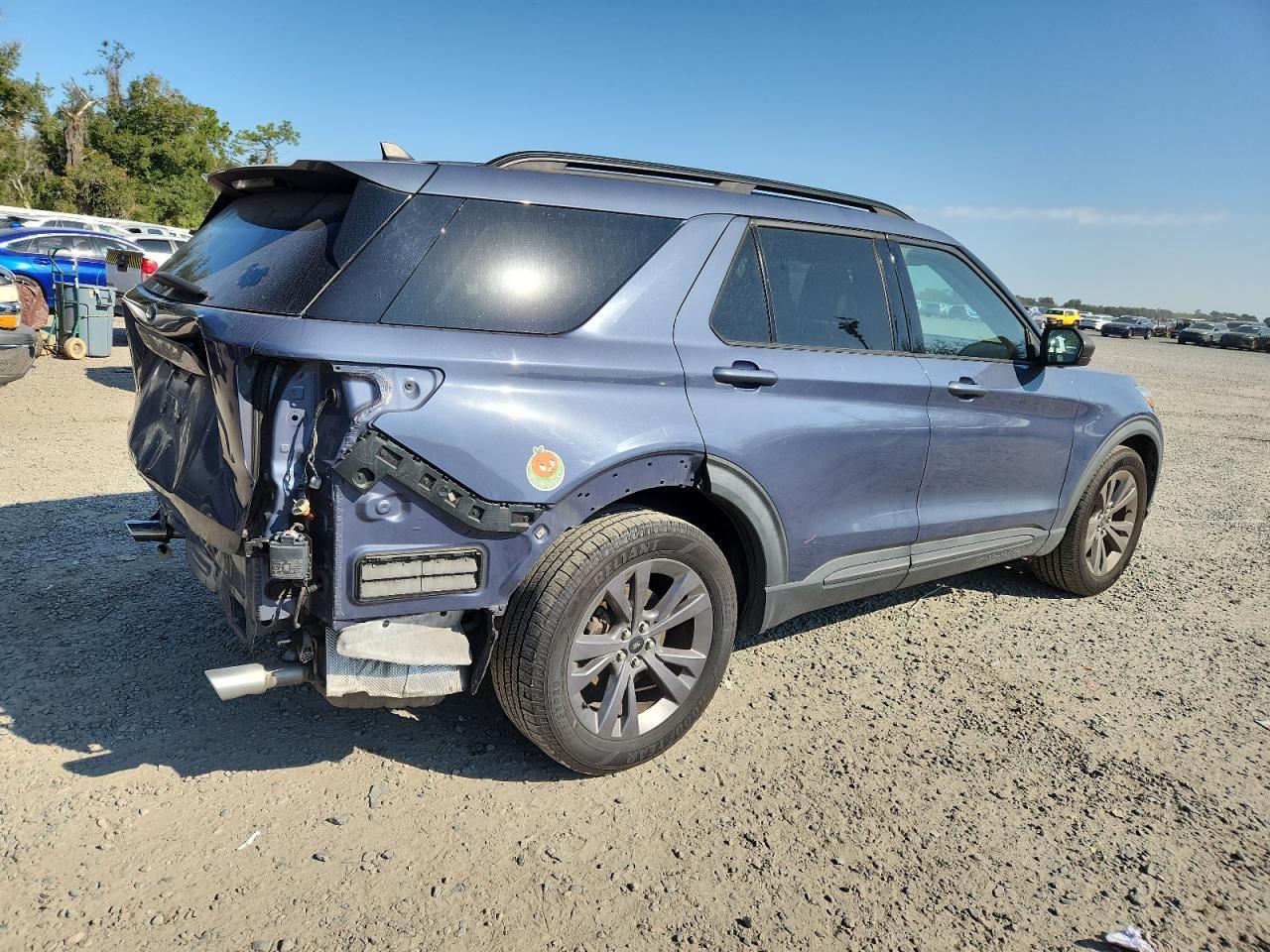 2021 Ford Explorer Xlt - Image 3