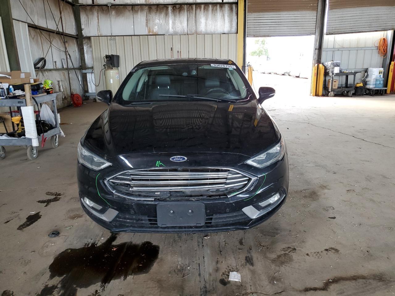 2018 Ford Fusion Titanium/Platinum Phev - Image 5