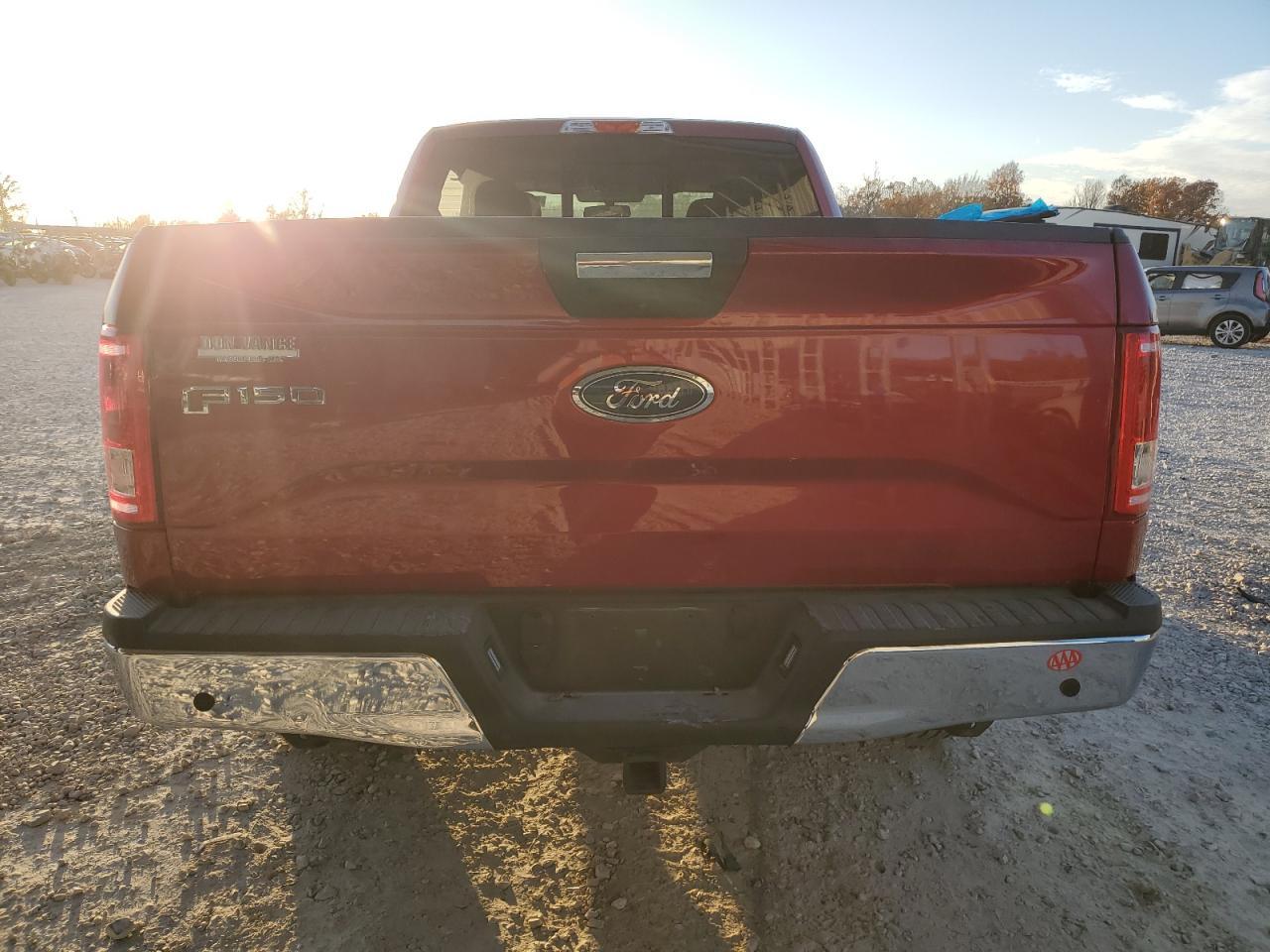 2017 Ford F150 Super Cab - Фото 6