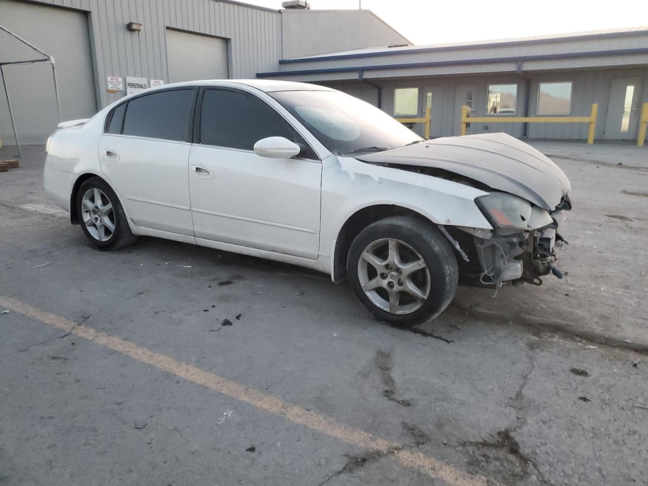 2005 Nissan Altima S - Image 4