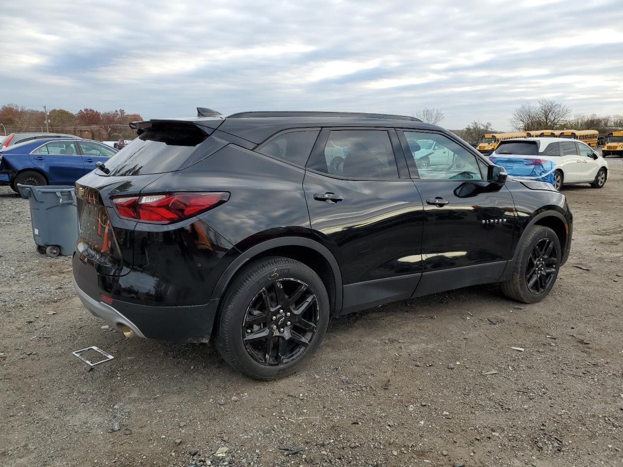 2022 Chevrolet Blazer 2Lt - Фото 3