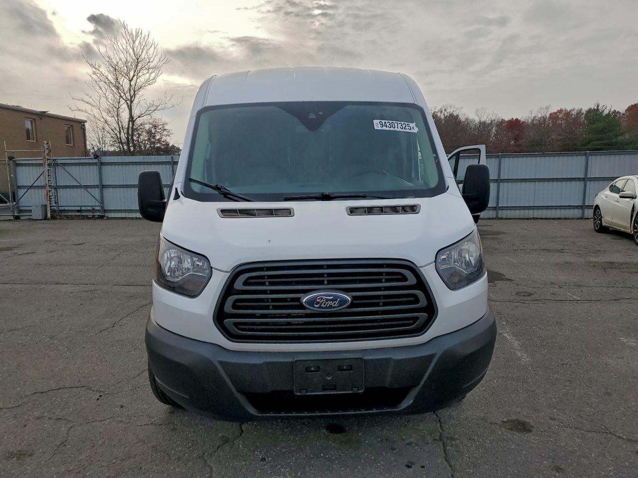 2019 Ford Transit T-250 Delivery Van - Фото 5