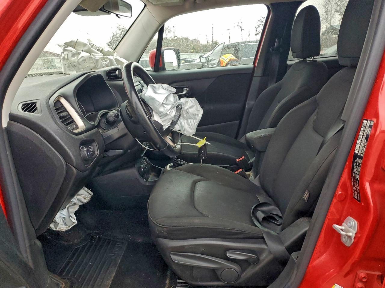 2015 Jeep Renegade Latitude - Фото 7