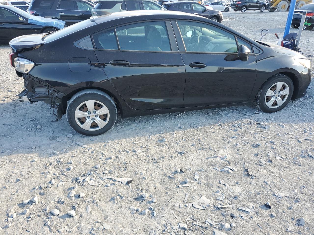 2018 Chevrolet Cruze Ls - Image 3