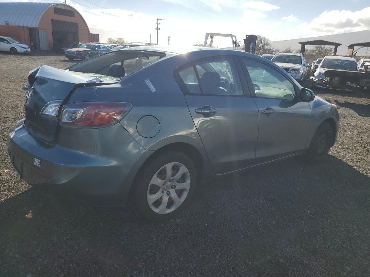 2013 Mazda 3 - Фото 3