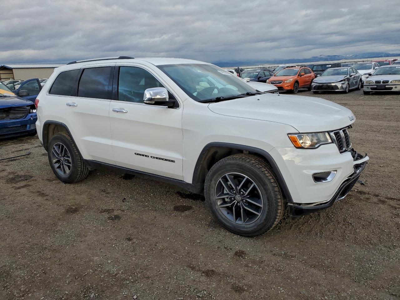 2017 Jeep Grand Cherokee Limited - Image 4