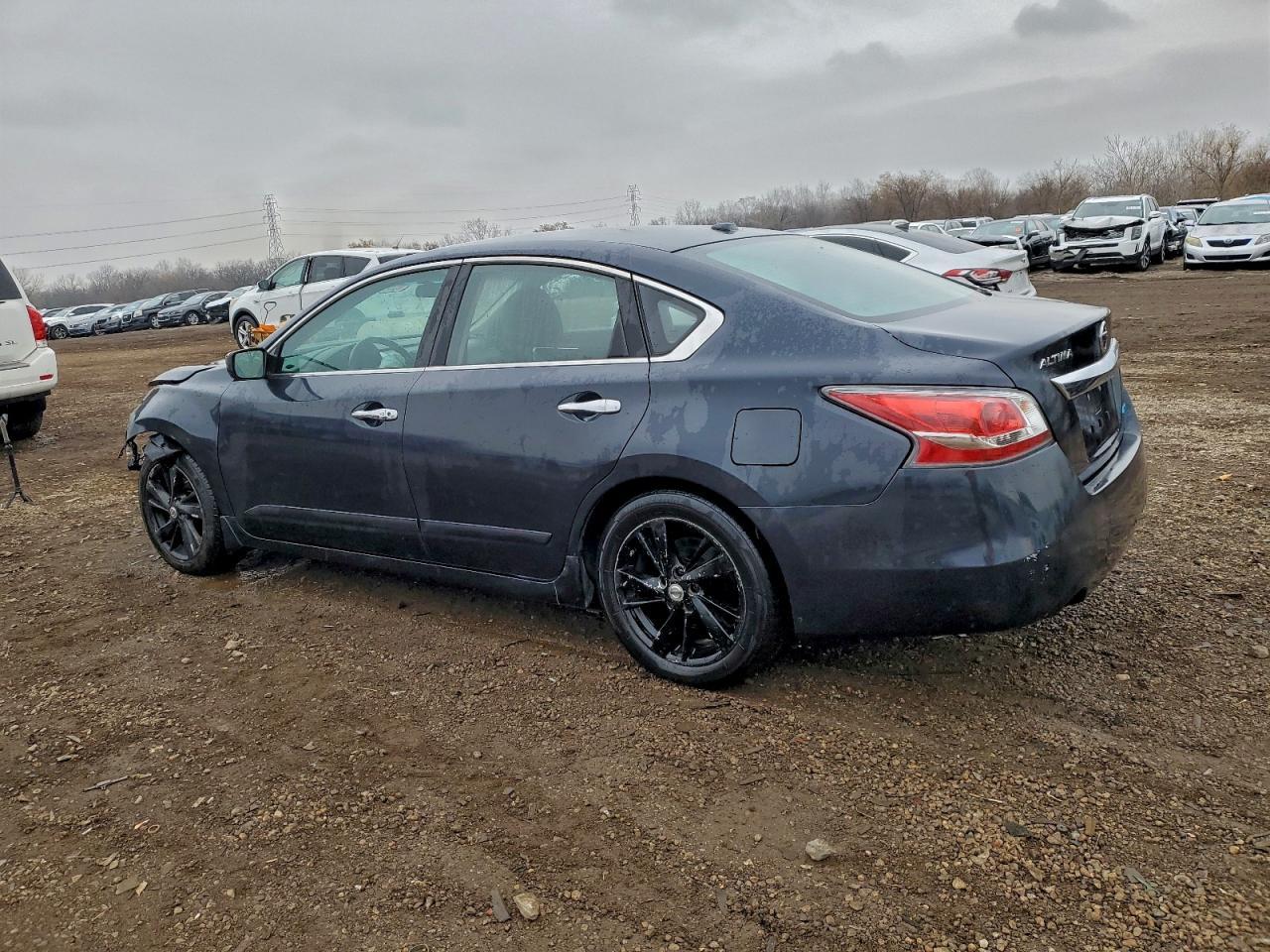 2014 Nissan Altima 2.5 - Фото 2