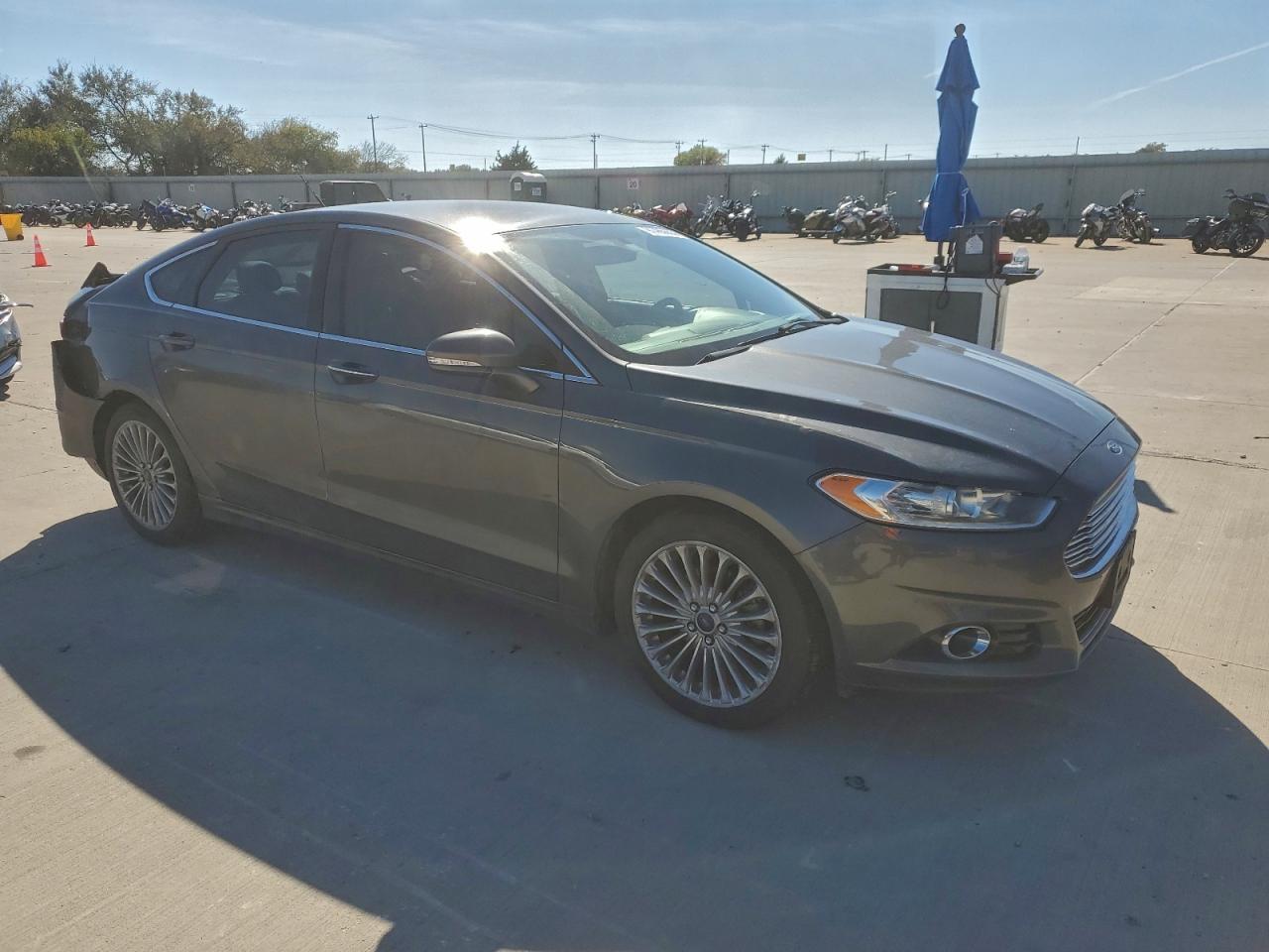 2016 Ford Fusion Titanium - Фото 4