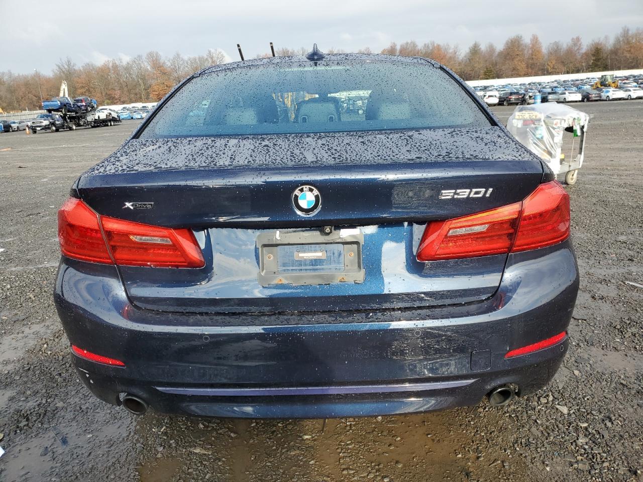 2018 BMW 530 Xi - Фото 6