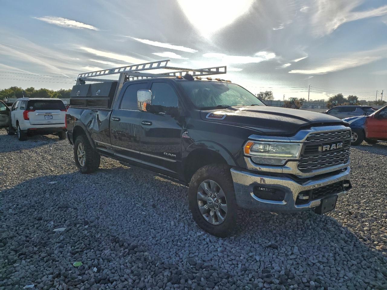 2019 Ram 3500 Limited - Фото 4