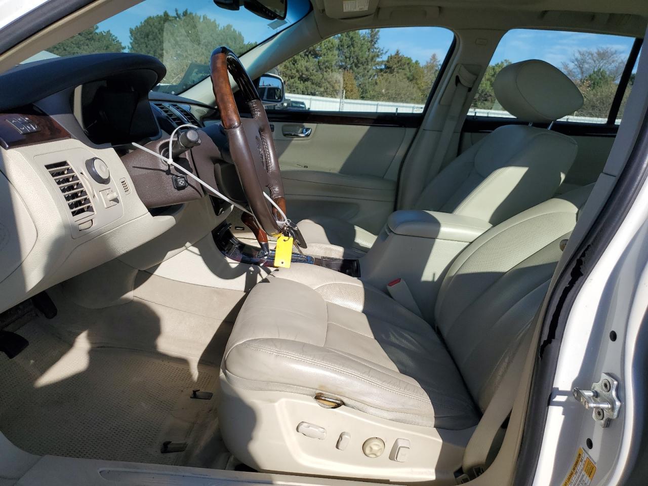 2008 Cadillac Dts - Image 7