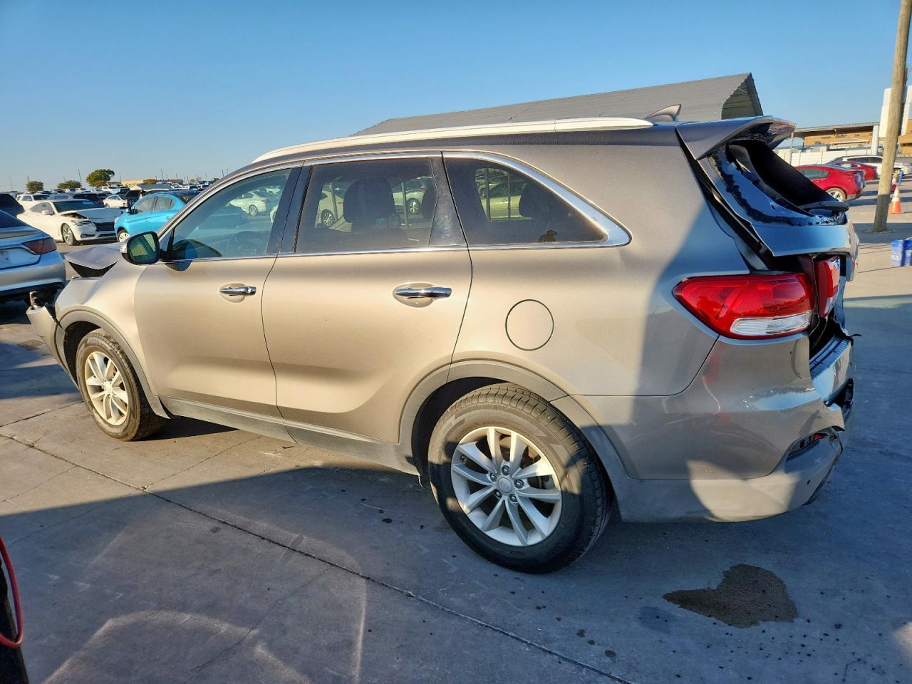 2017 Kia Sorento Lx - Фото 2