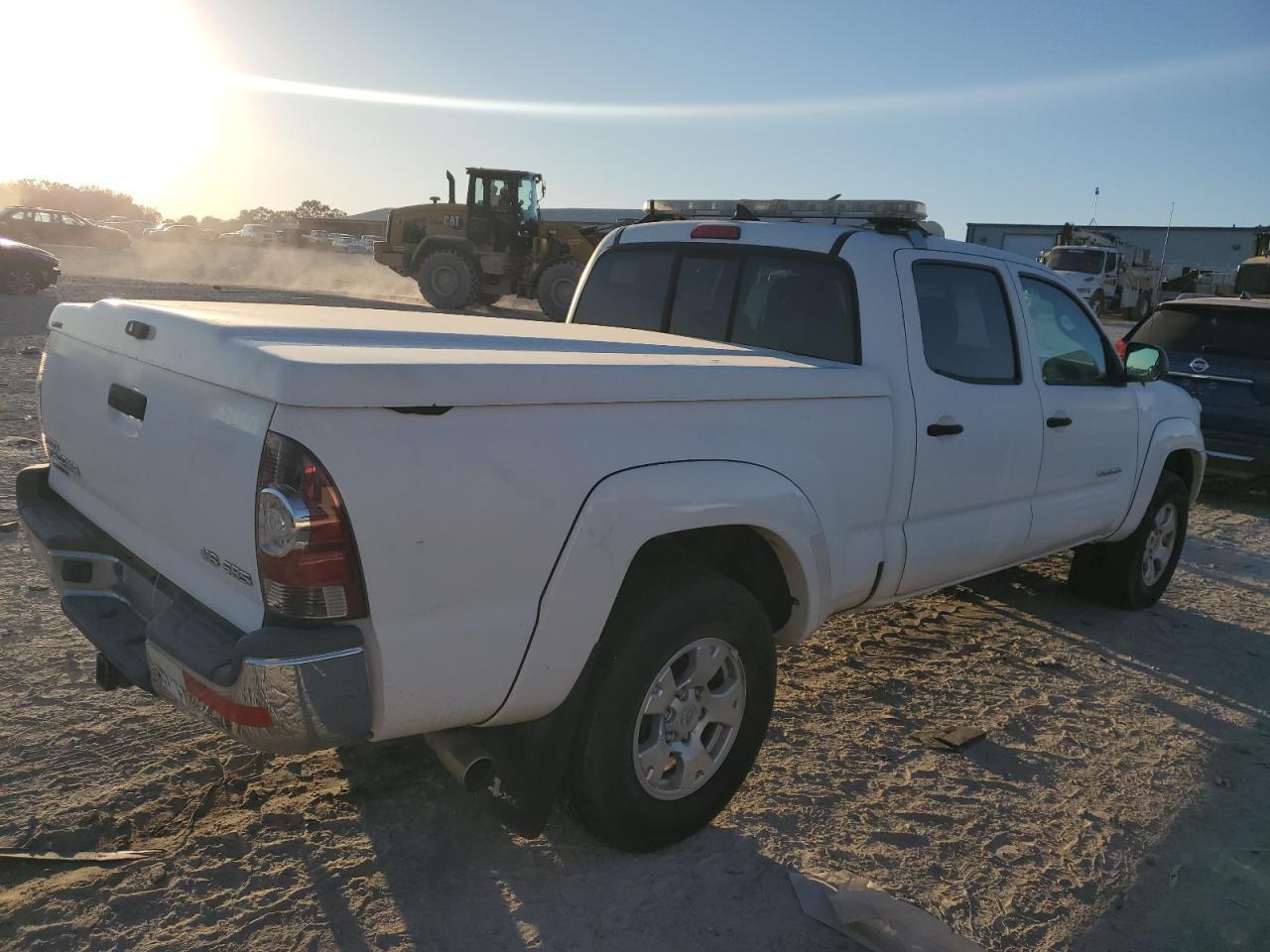 2014 Toyota Tacoma Double Cab Long Bed - Фото 3