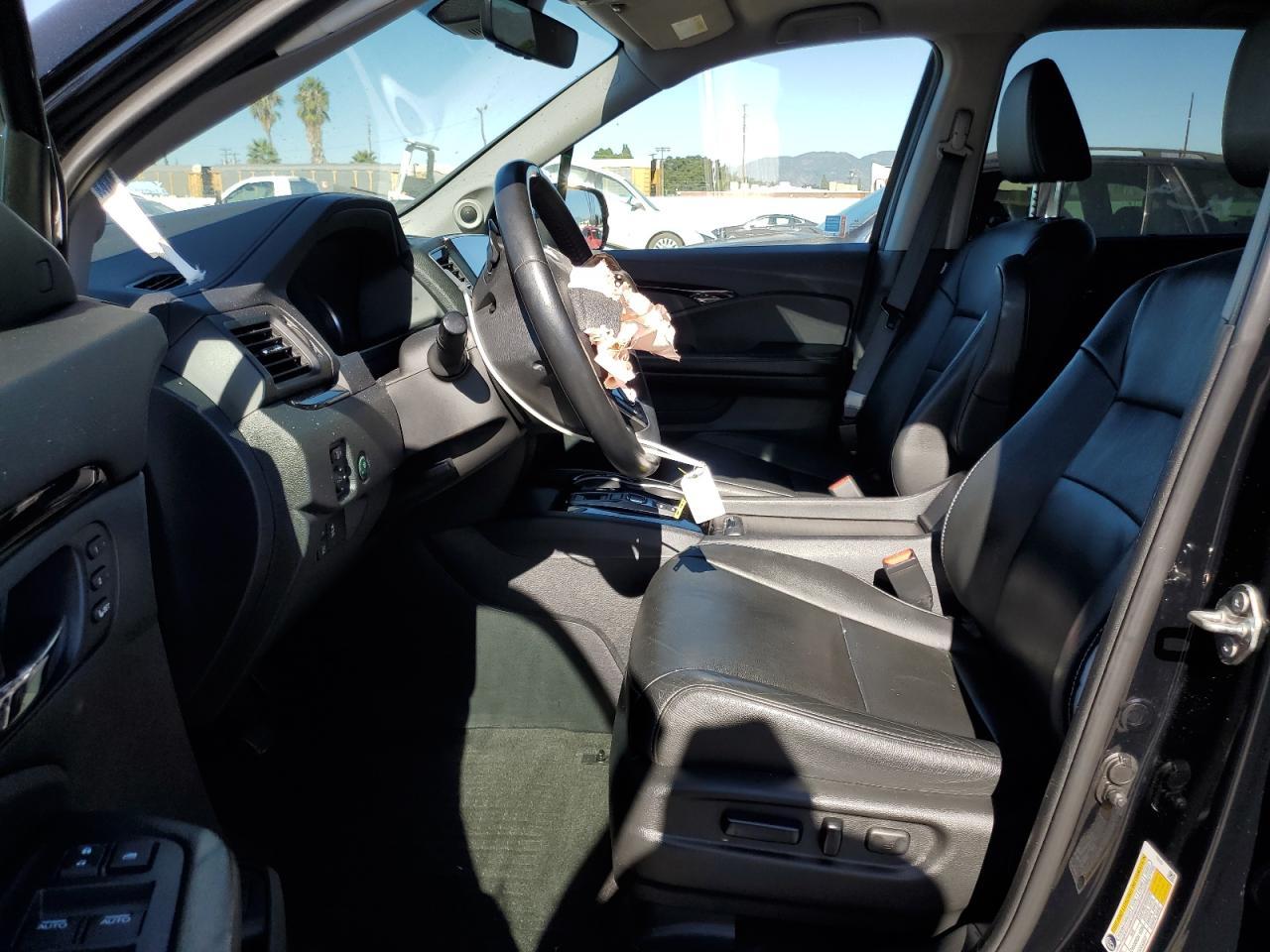 2019 Honda Pilot Touring - Image 7