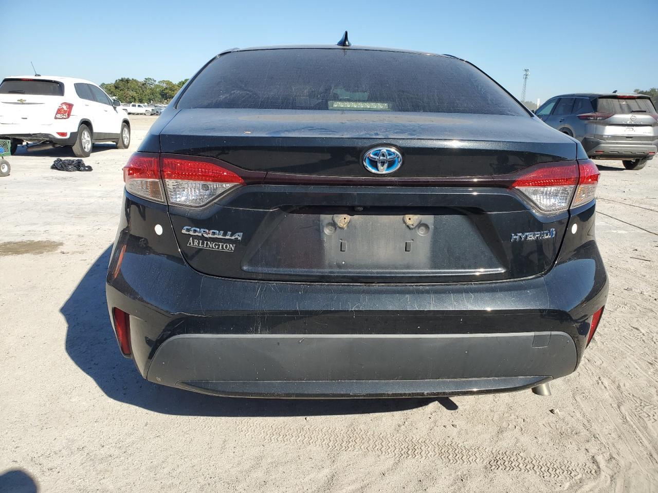 2022 Toyota Corolla Le - Фото 6