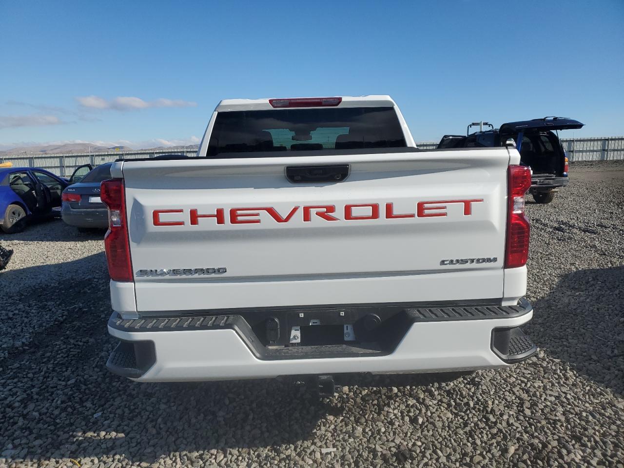 2026 Chevrolet Silverado K1500 Custom - Image 6