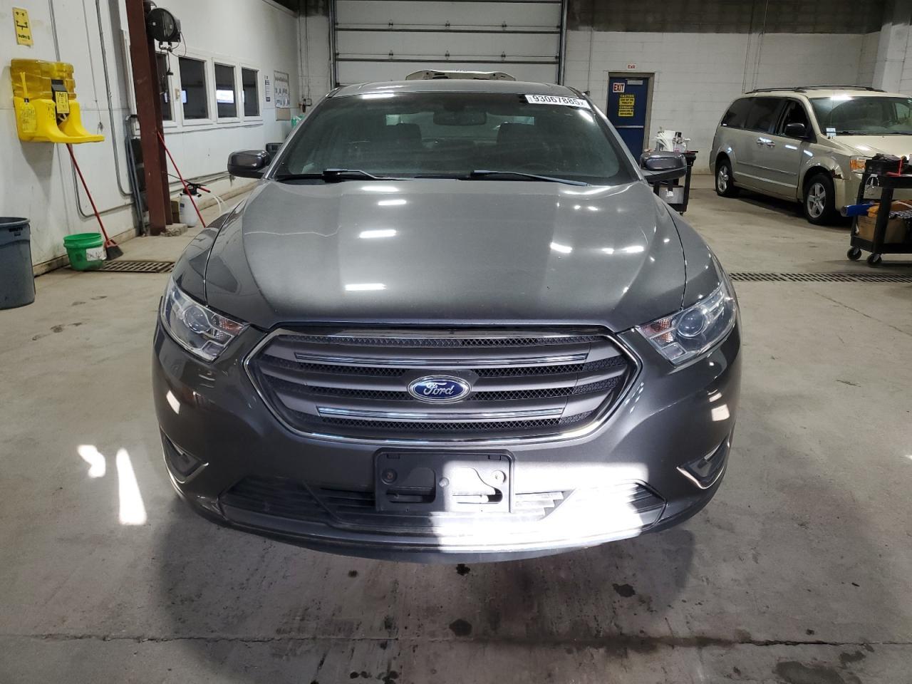 2013 Ford Taurus Sel - Фото 5