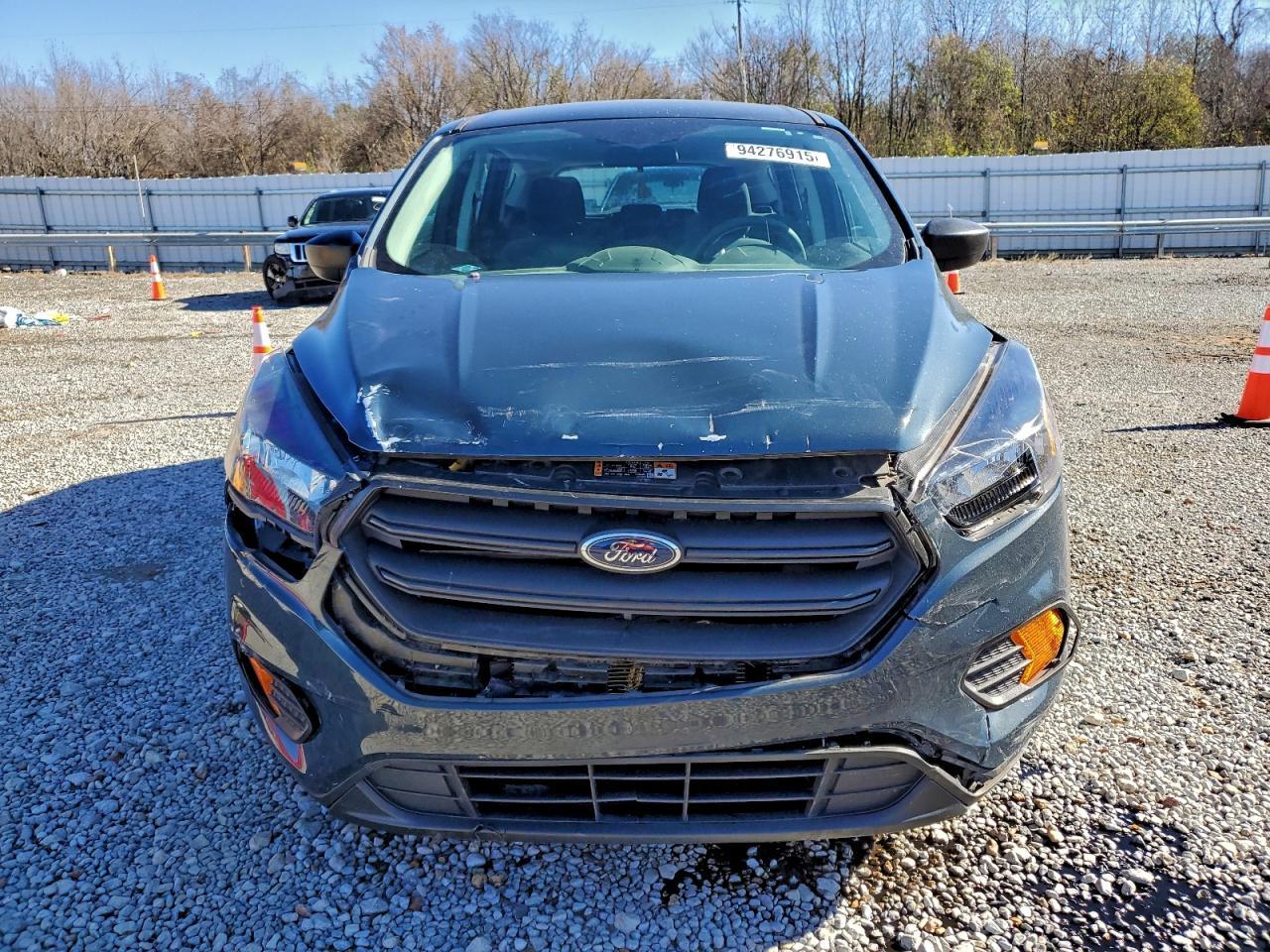 2019 Ford Escape S - Фото 5