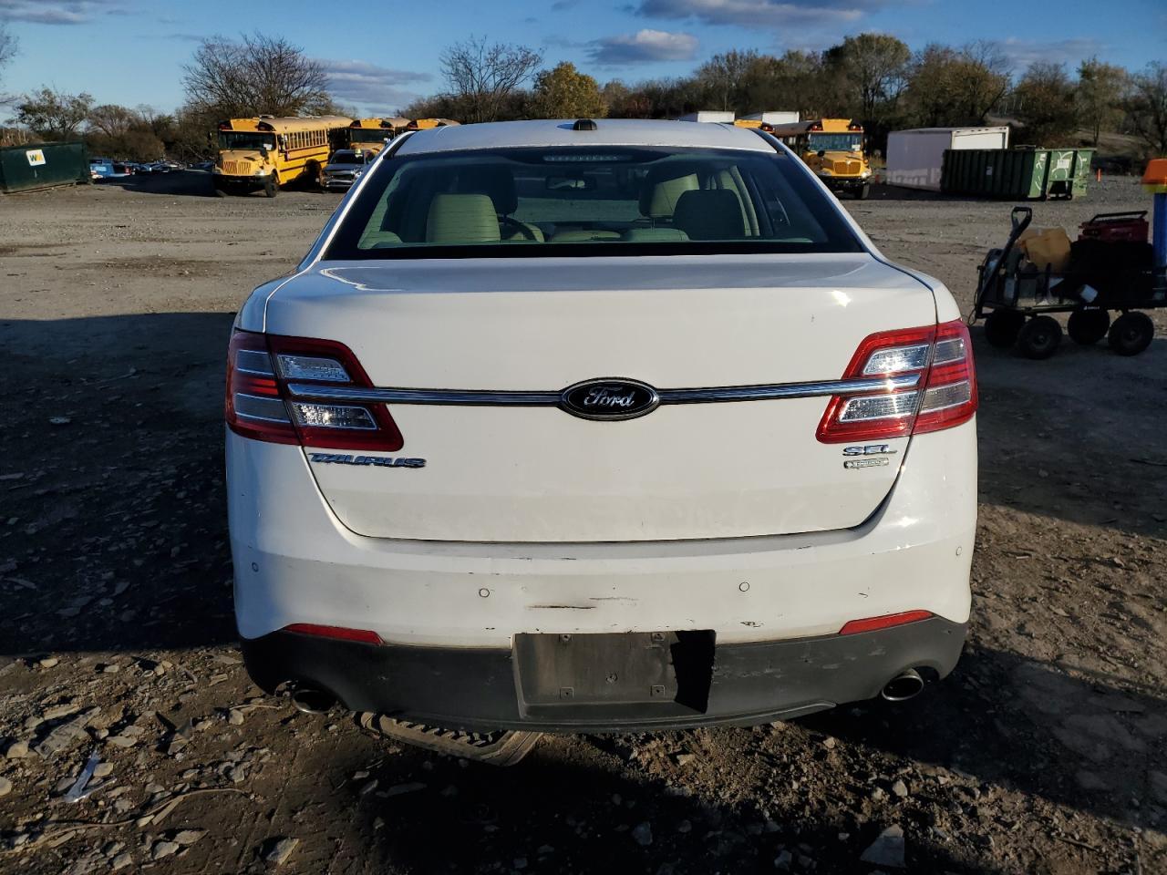 2013 Ford Taurus - Фото 6