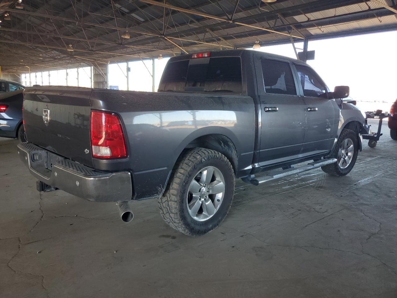 2017 Ram 1500 Slt - Image 3