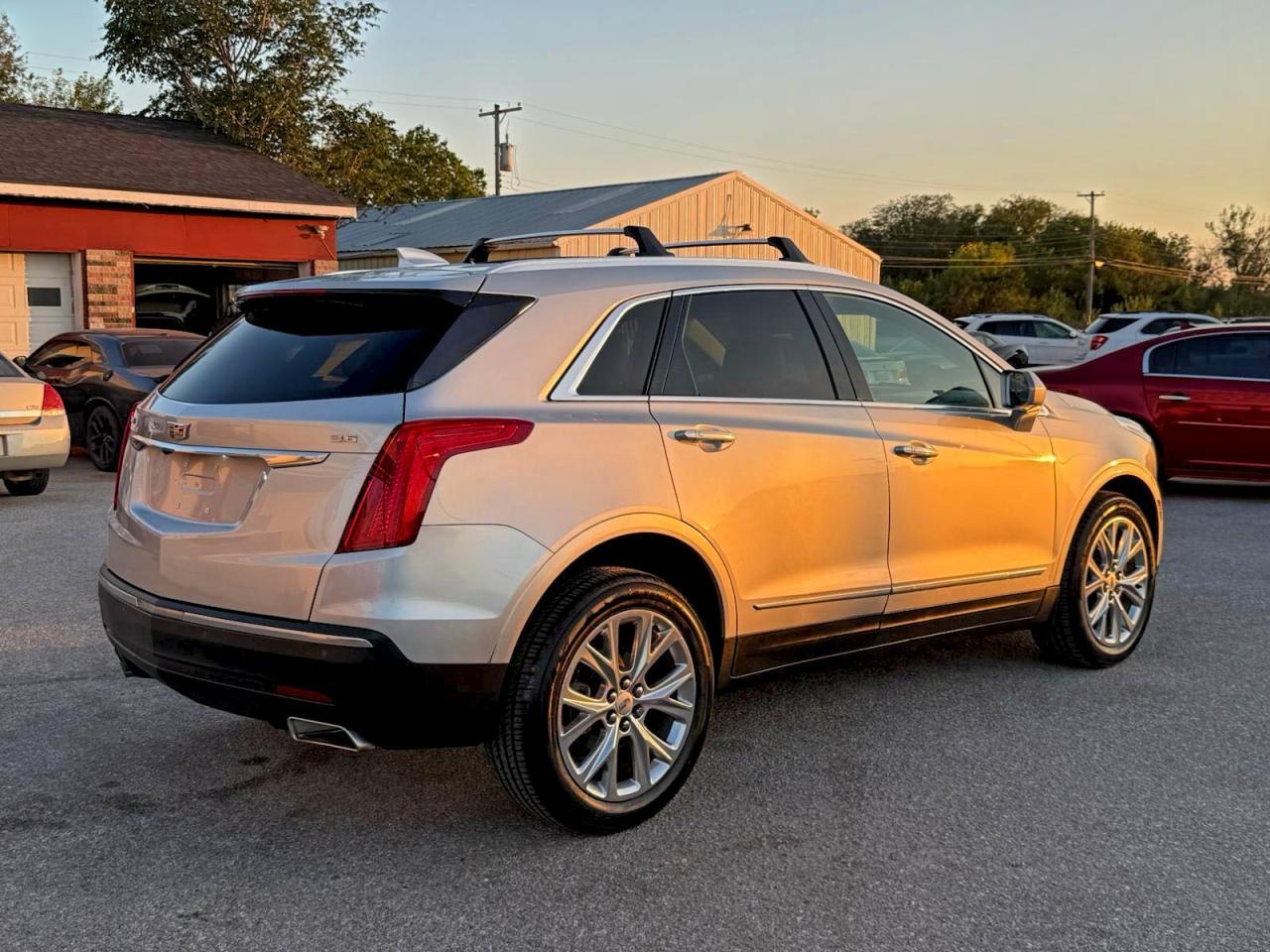 2019 Cadillac Xt5 Luxury - Image 4