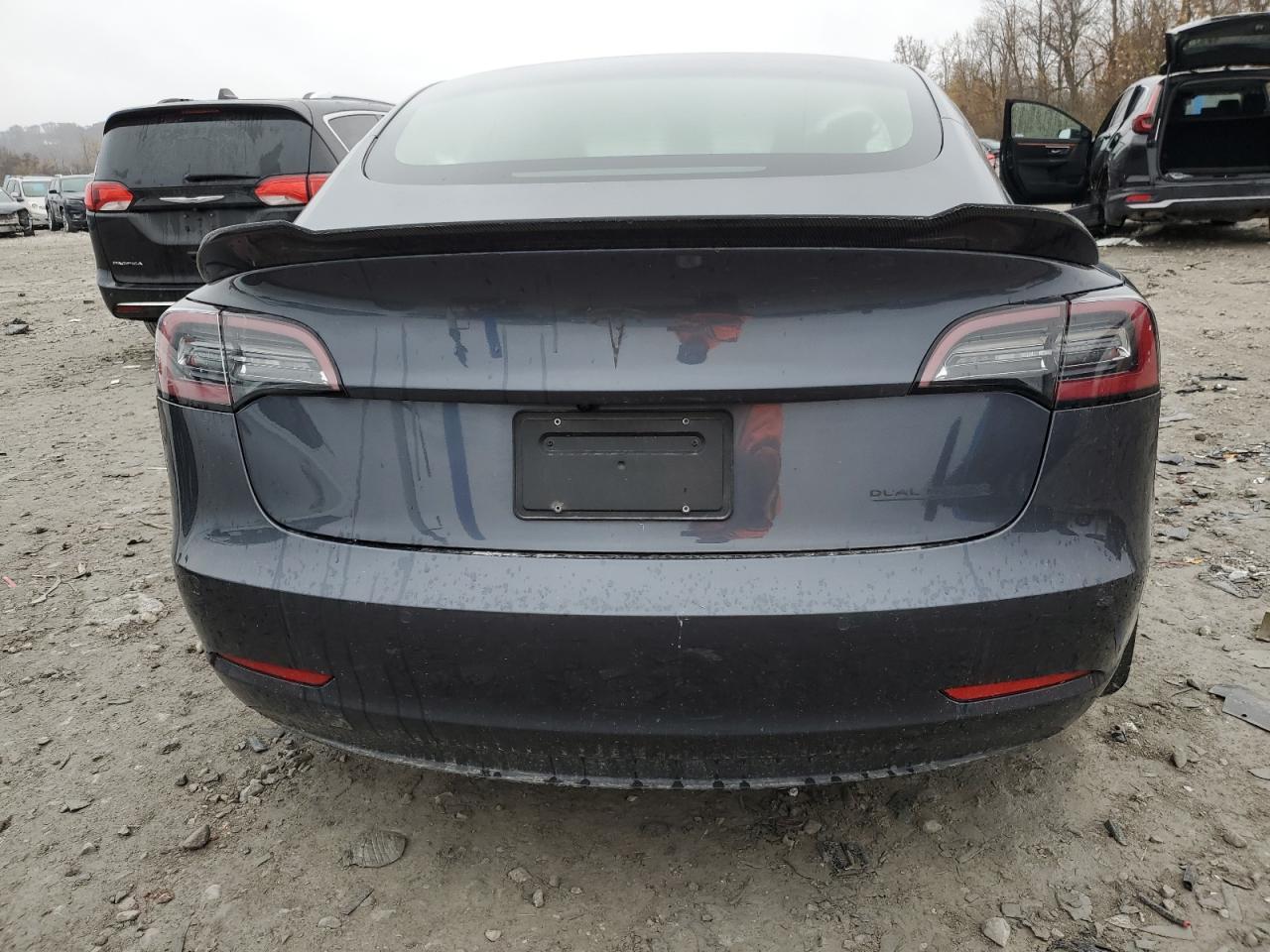 2022 Tesla Model 3 - Фото 6