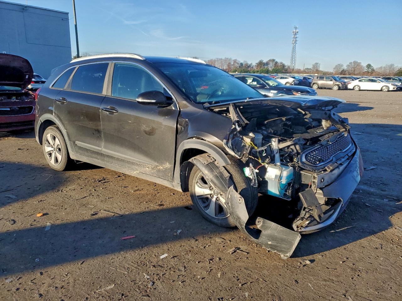 2017 Kia Niro Ex - Фото 4
