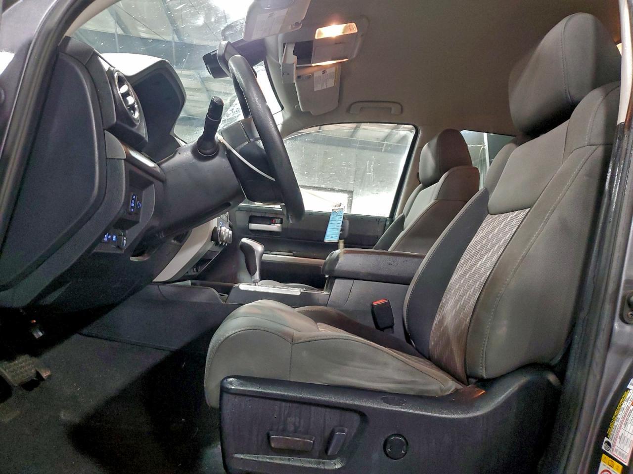 2019 Toyota Tundra - Image 7