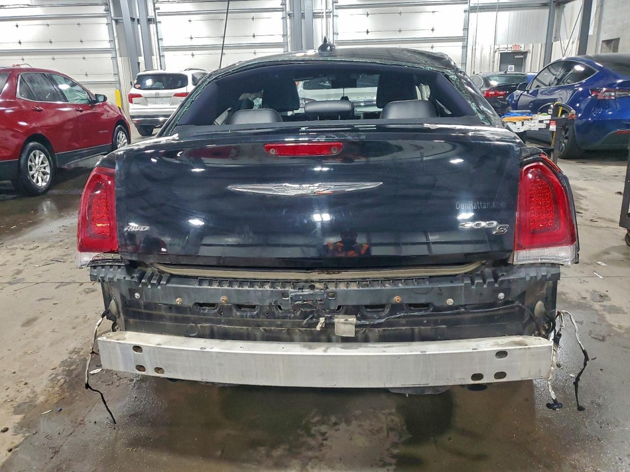 2015 Chrysler 300 S - Фото 6