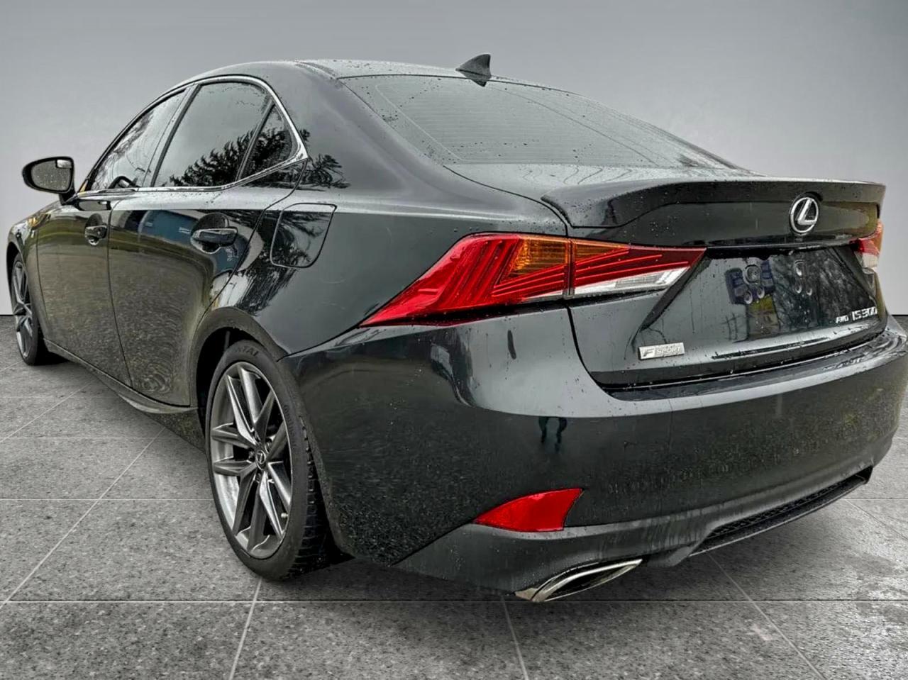 2019 Lexus Is 300 - Фото 3